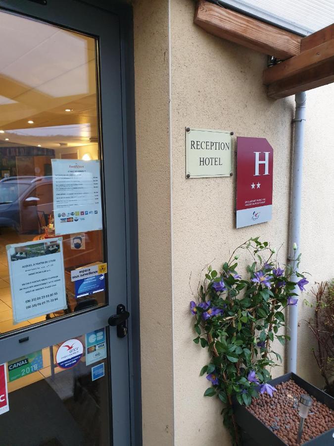 Fasthôtel Le Râle Des Genêts Dun-sur-Meuse Exterior foto